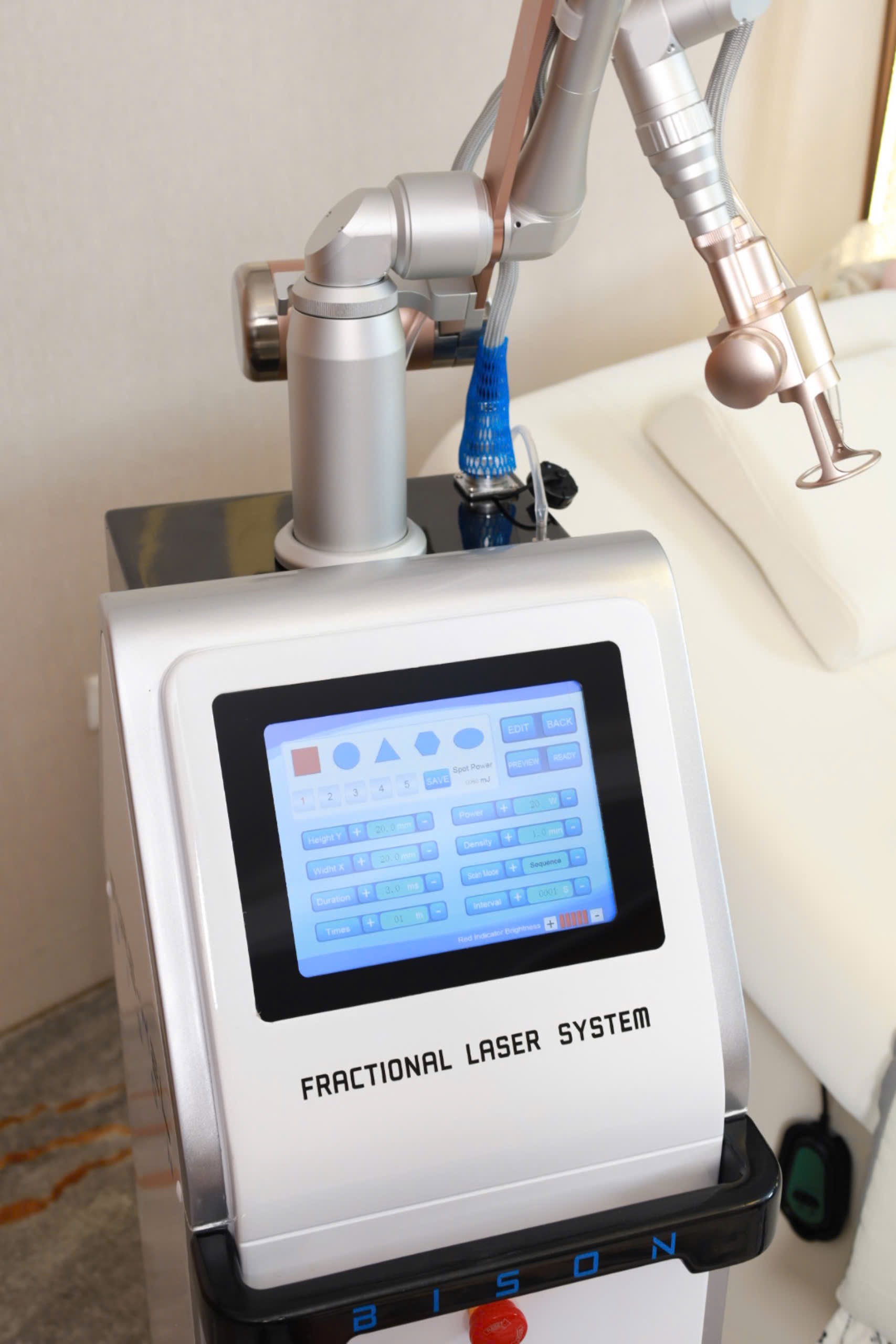 Máy laser CO2 Fire-xel bản có đối trọng