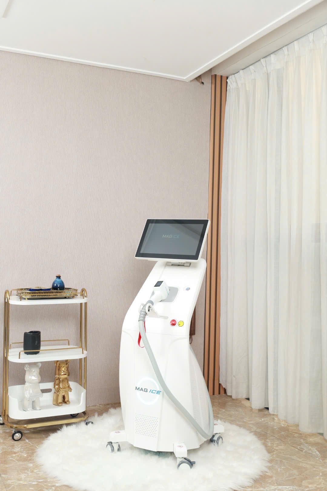 Máy triệt lông MAGice