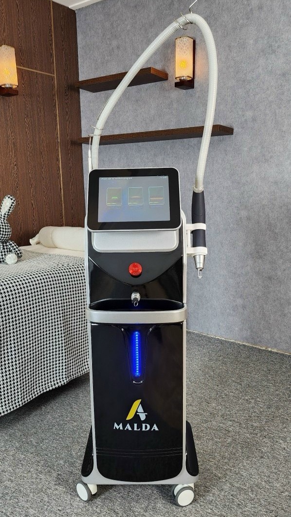 Máy laser MALDA