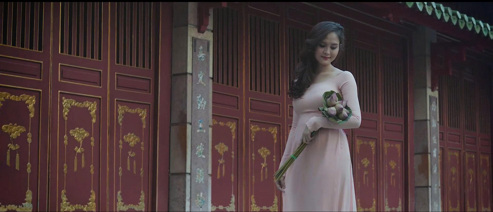 Phu_nu_Viet_Nam_trong_bo_Ao_dai