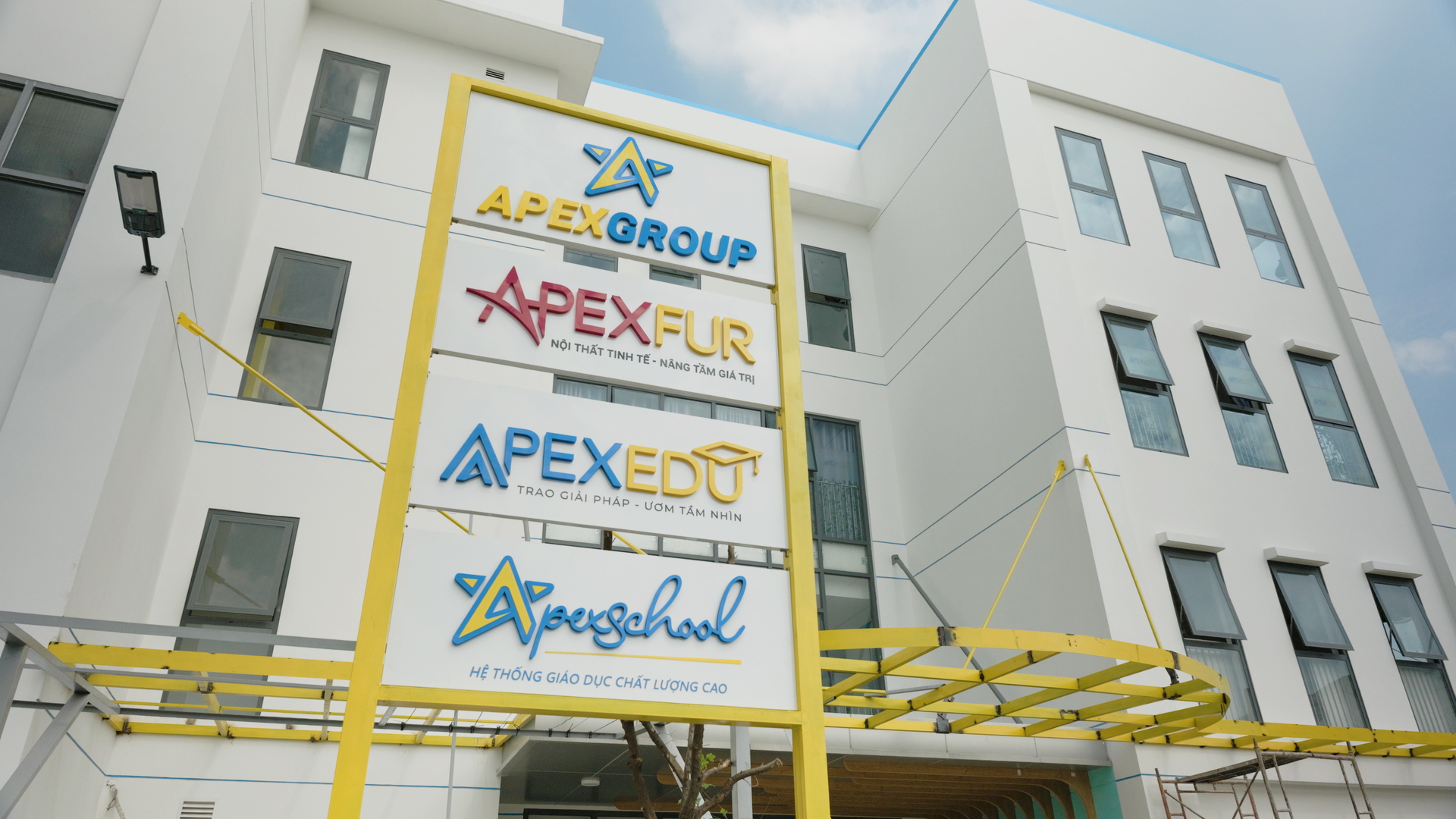 Xuân Tiên Production