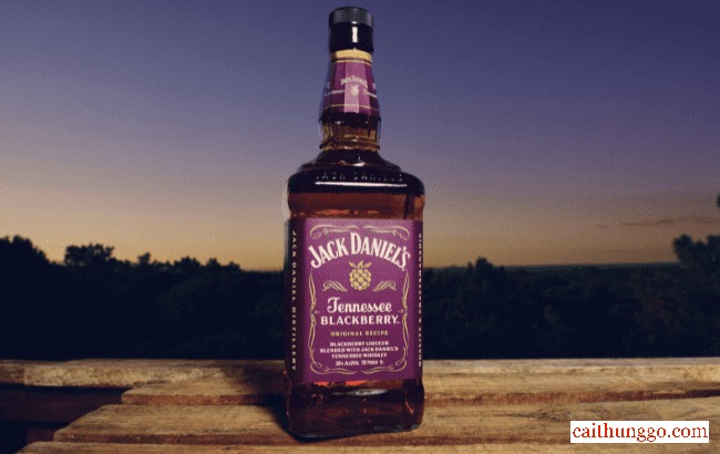 Jack Daniel’s Ra Mắt Hương Vị Blackberry Mới Cho Dòng Rượu Whisky