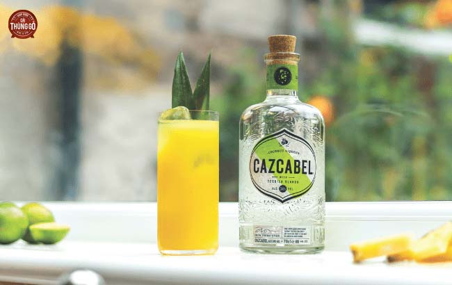 Cazcabel Piña Colada