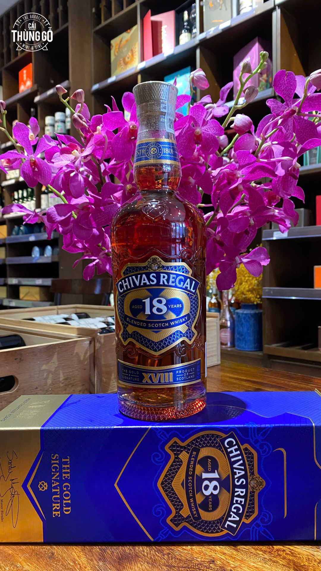Rượu Whisky Scotland Chivas Regal 18YO Gold Signature 700ml G