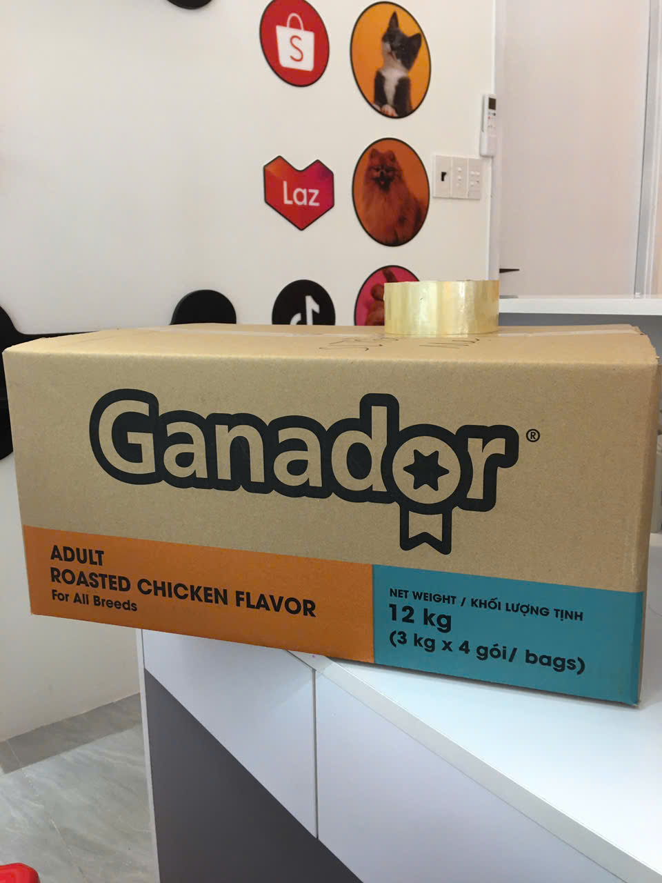Ganador Adult Roasted Chicken Flavor-Thùng 12kg(4x3kg)-Thức ăn chó