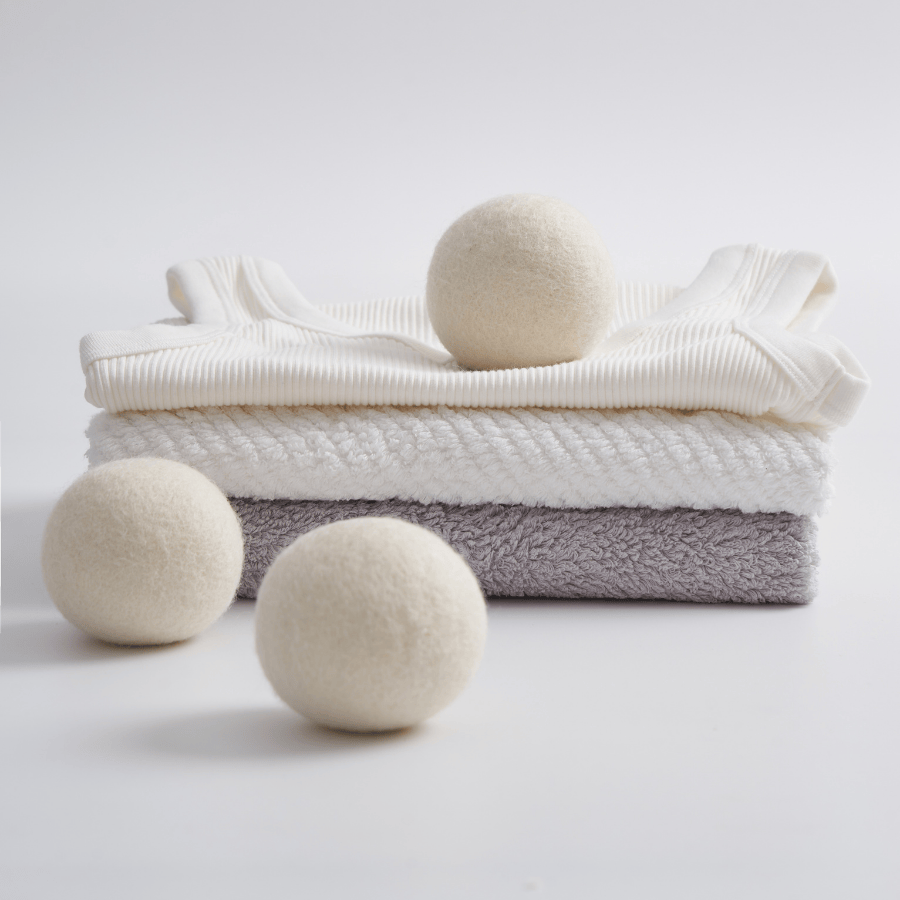 Bóng sấy quần áo len lông cừu Sen Đá: Bí quyết để quần áo thơm mềm, tiết kiệm điện năng