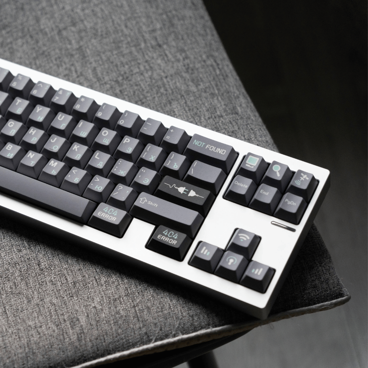 Keycap NDN Error 404 PBT Dye-sub Cherry Profile