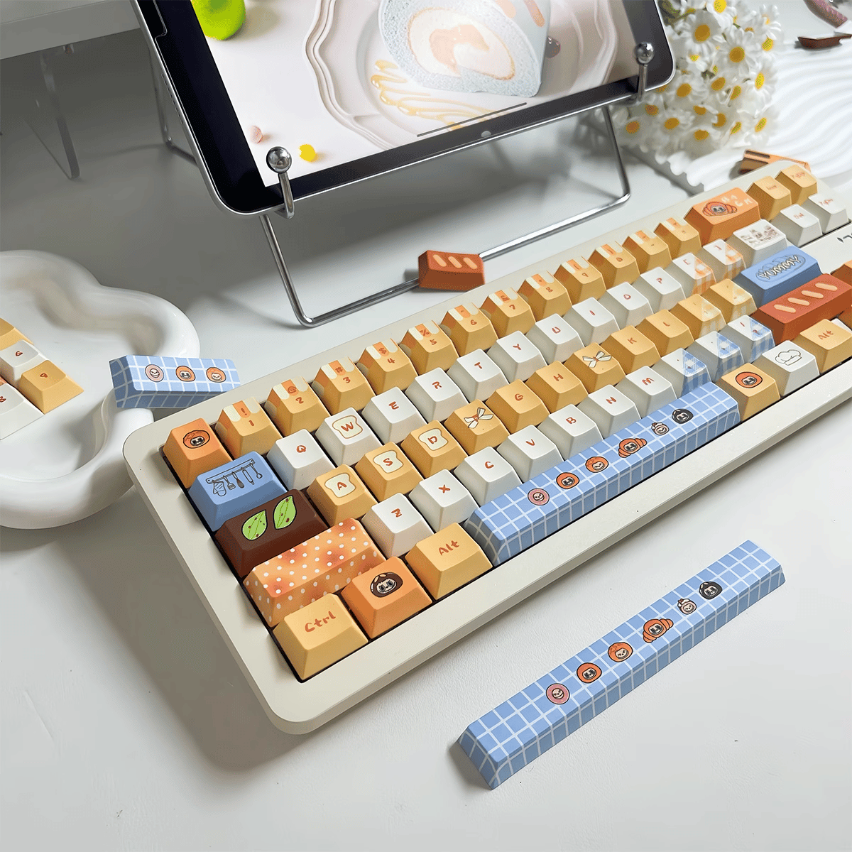 Keycap Labubu PBT Dye-sub Cherry Profile