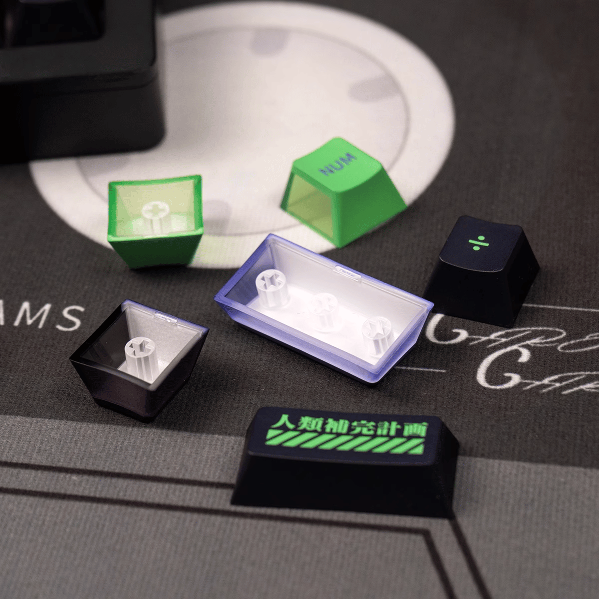 Keycap CMK Shin Seiki Evangelion PBT Dye-sub Cherry Profile