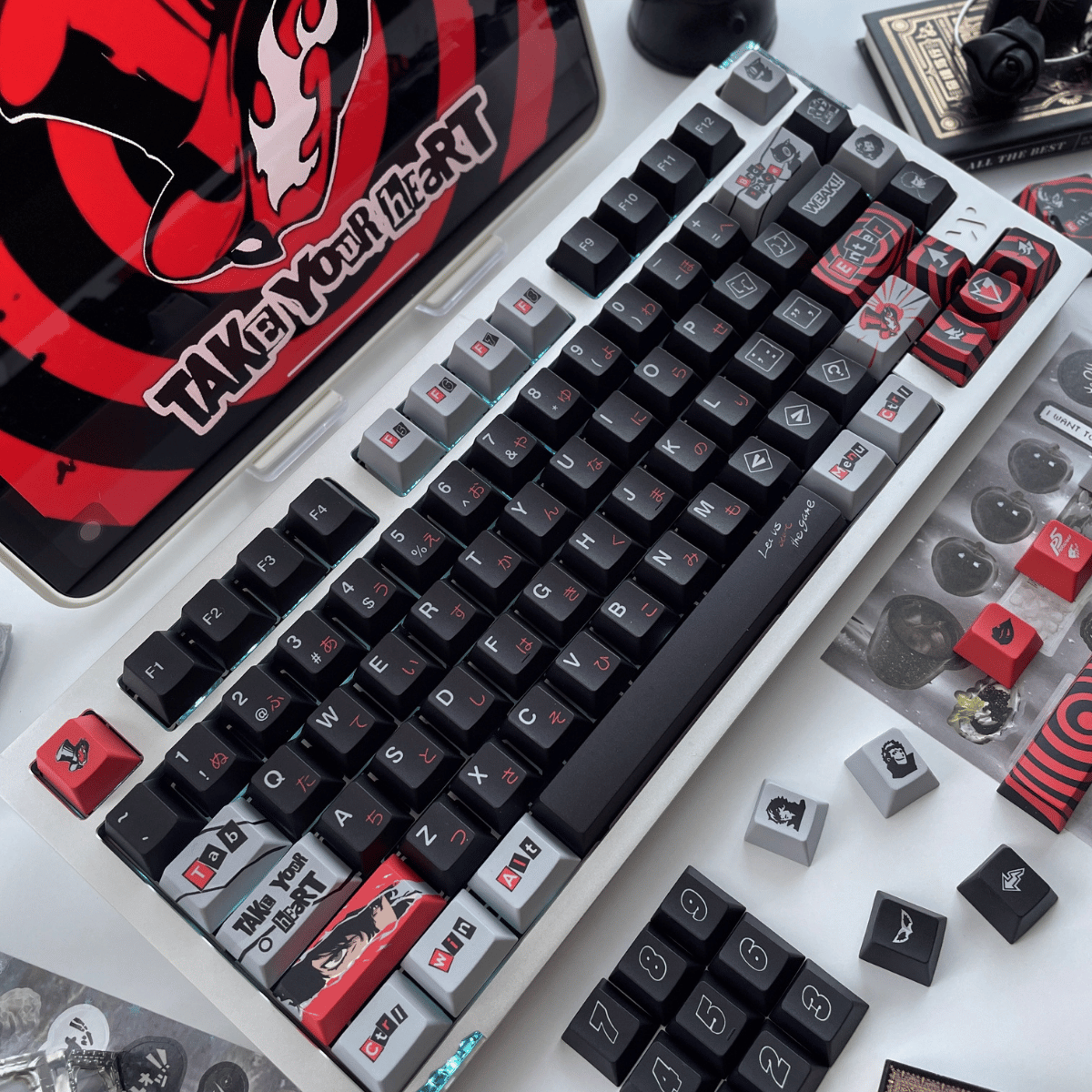 Keycap Persona 5 Royal PBT Dye-sub Cherry Profile
