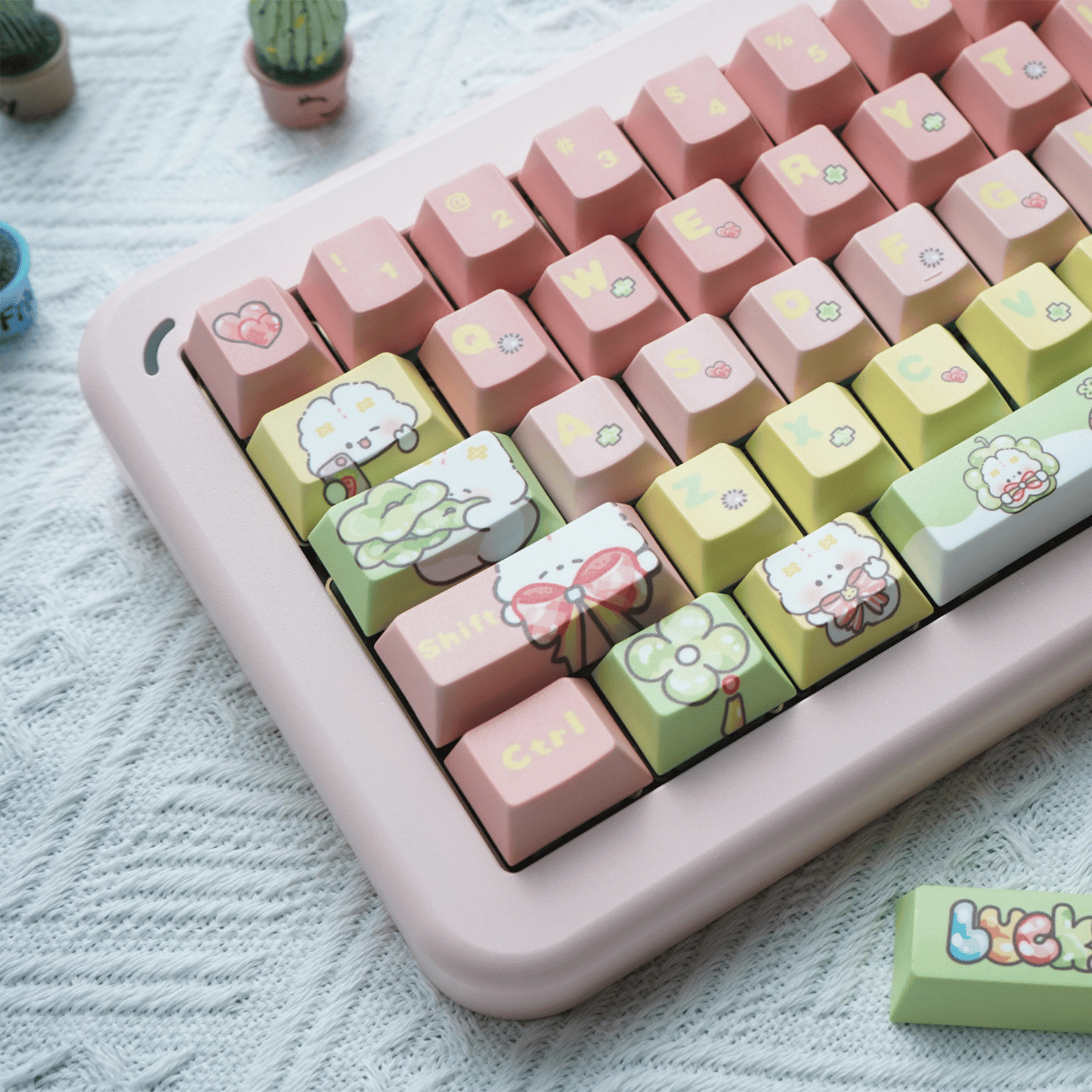 Keycap Lucky Bunny PBT Dye-sub Cherry Profile