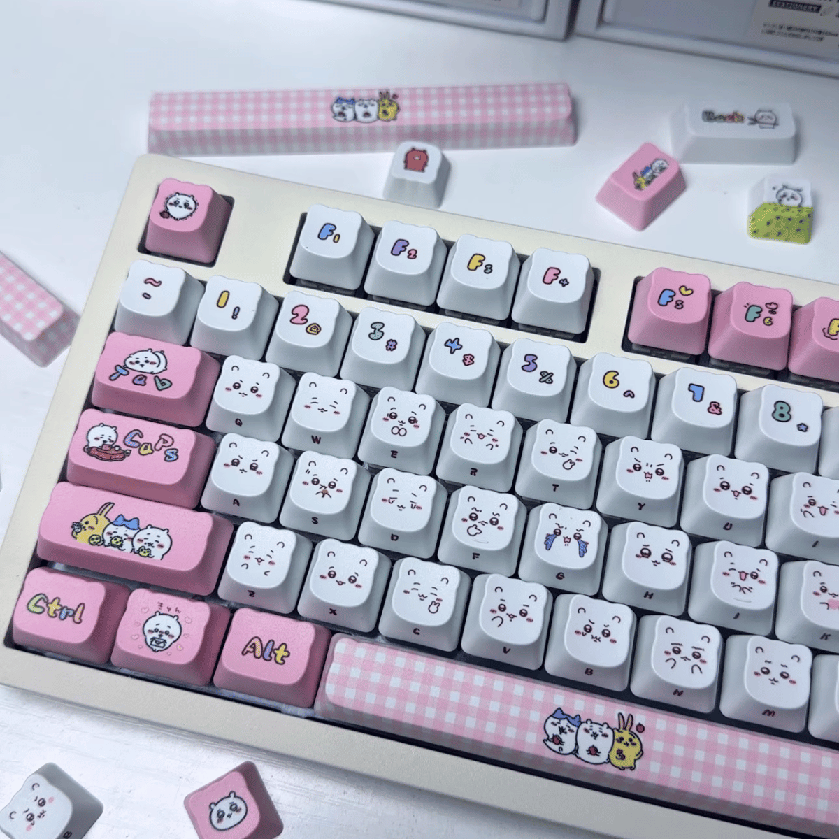 Keycap Chiikawa PBT Dye-sub PDA Profile