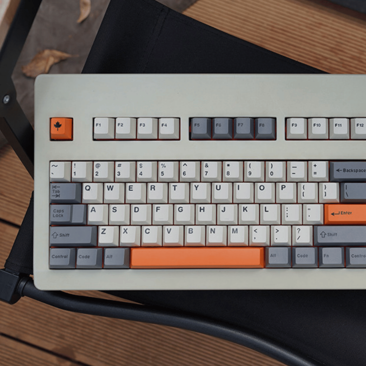 Keycap CMK PBT Profile Cherry DAYE Studio