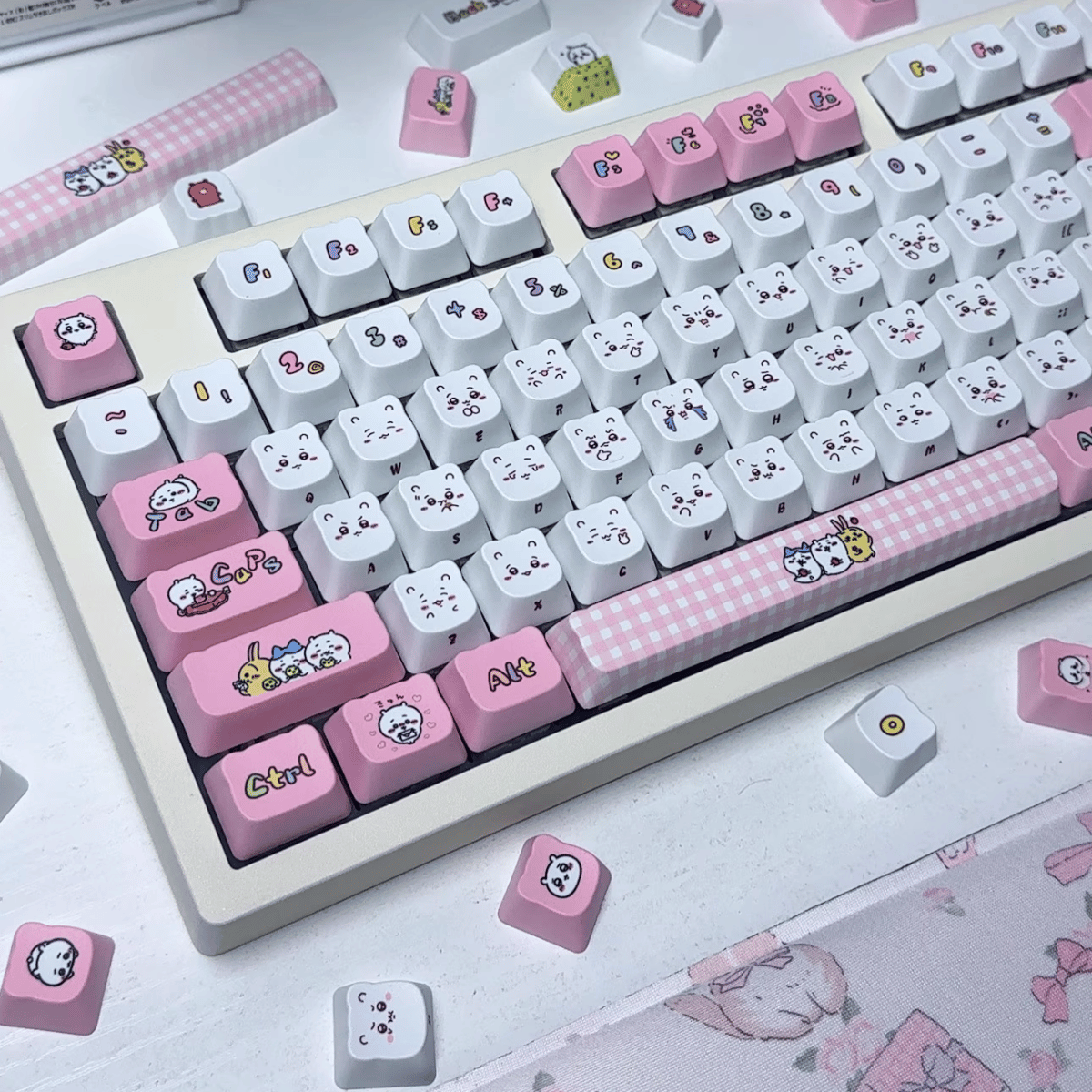 Keycap Chiikawa PBT Dye-sub PDA Profile