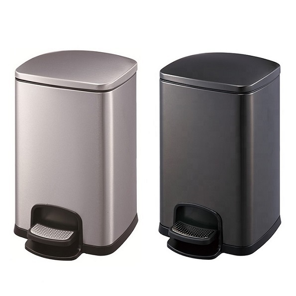 Thùng rác inox màu đen đạp chân vuông phủ Nano cao cấp 15L