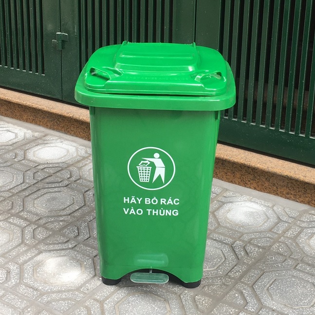 Thùng rác nhựa đạp chân 60L màu xanh lá (Green)