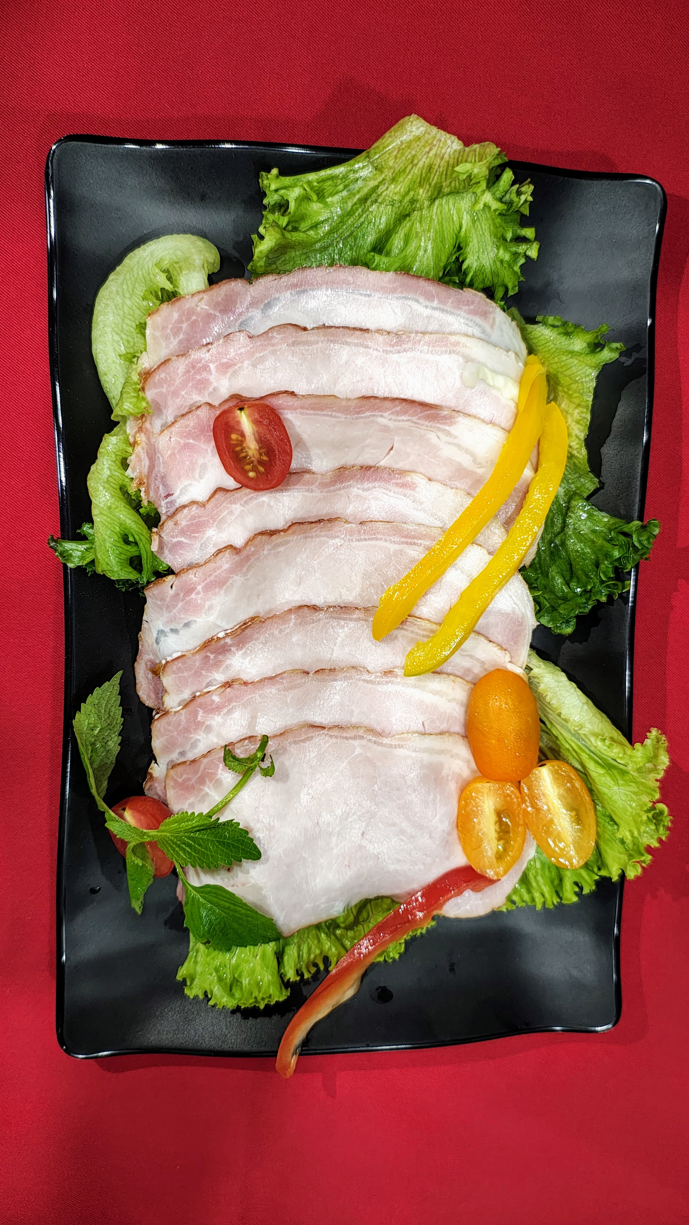 Smoked pork loin 100g (sliced)