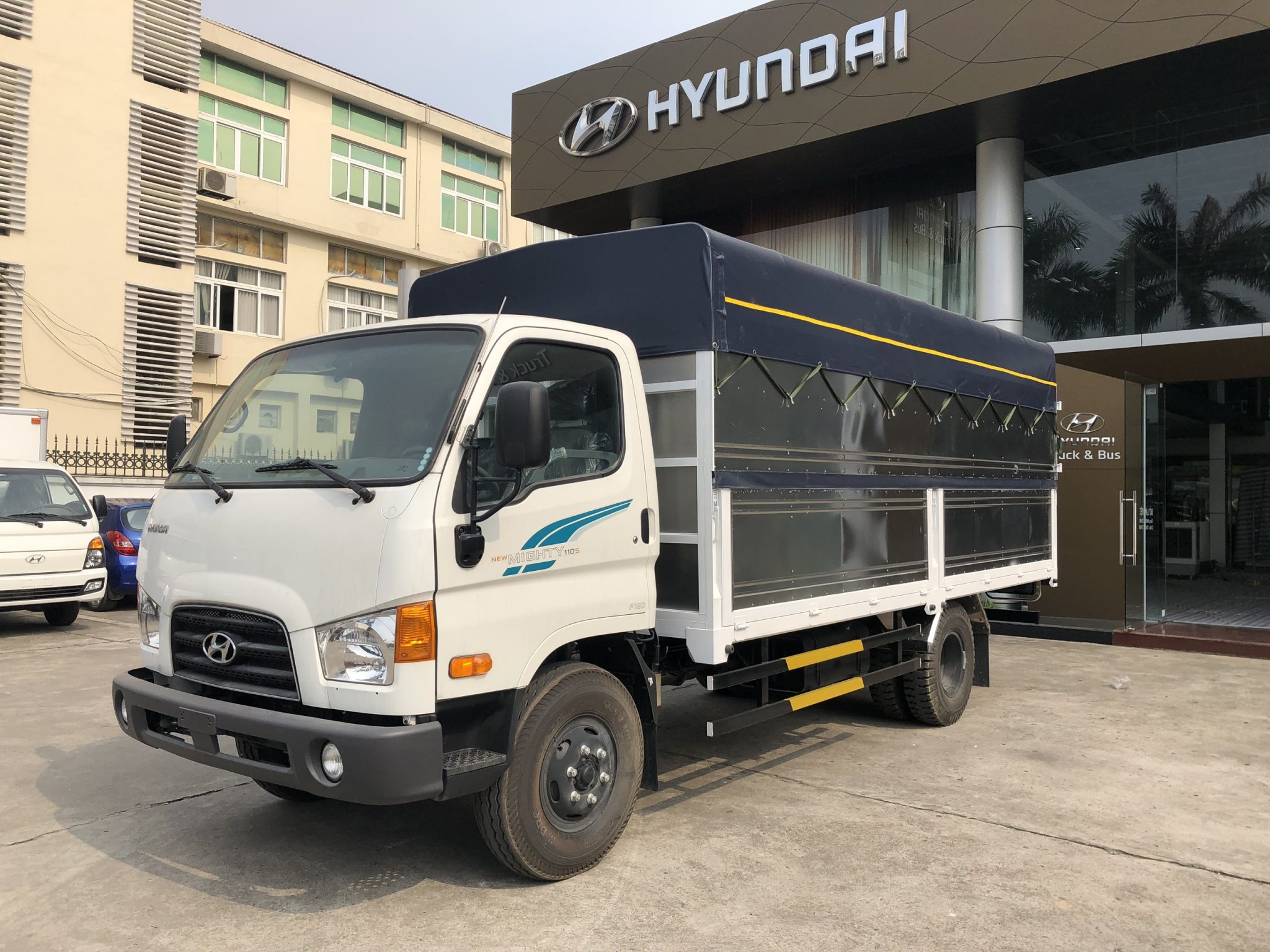 Hyundai Mighty 110SP 7 tấn máy 150Ps