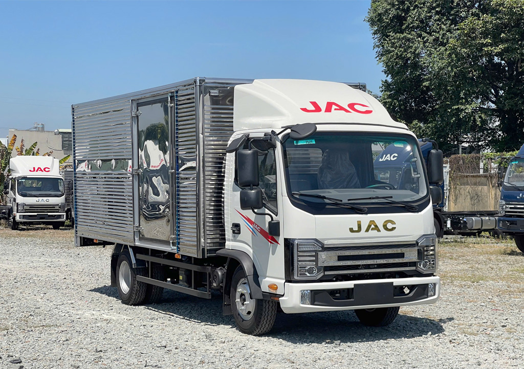 Xe Tải JAC N350 PRO E5 3T5 Thùng dài 4M5