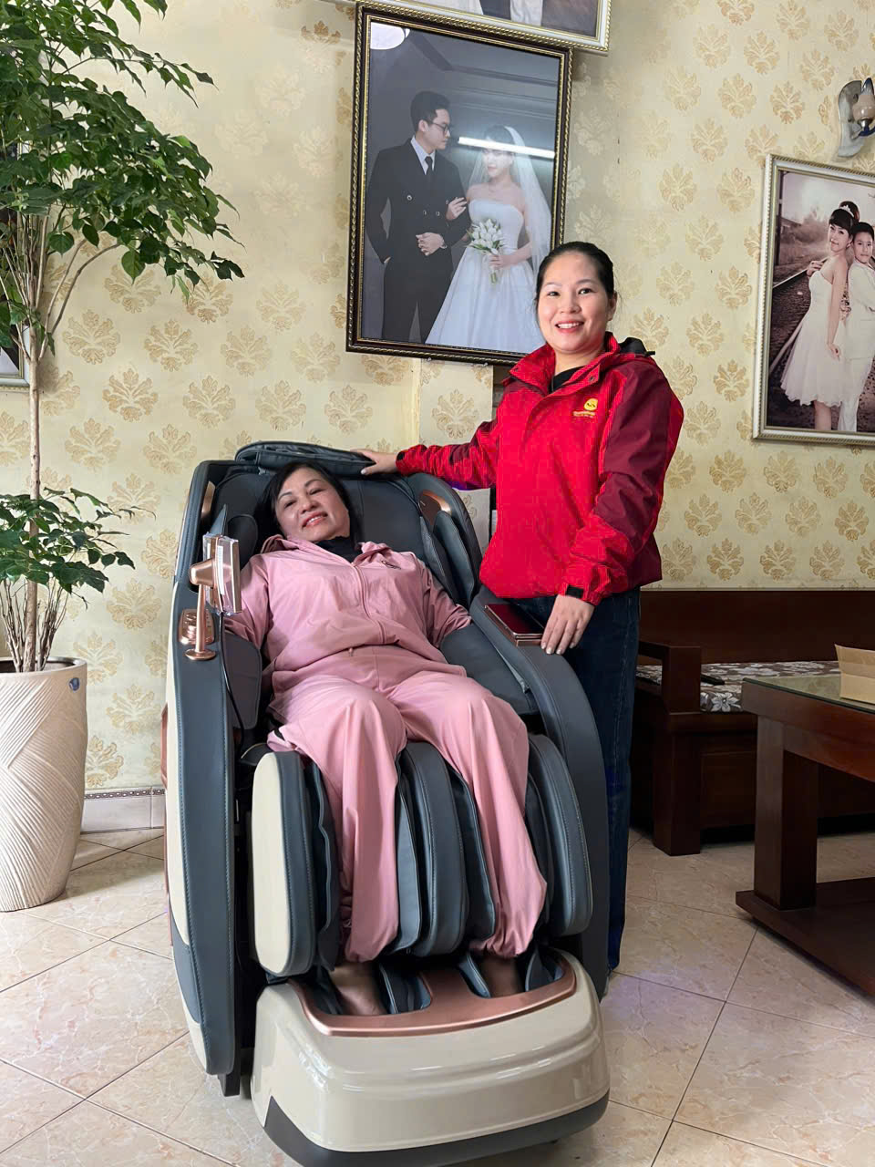 Xin cảm ơn gia đình cô Hưng đã tin tưởng lựa chọn Thegioighemassage