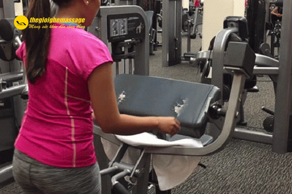 Vệ sinh và bảo quản giàn tạ đa năng định kỳ