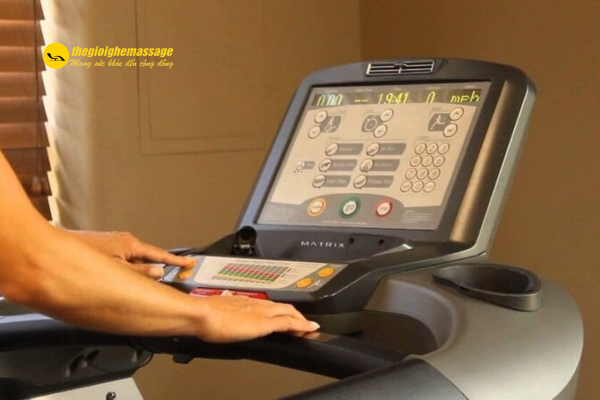 Cách điều chỉnh độ dốc máy chạy bộ đúng cách