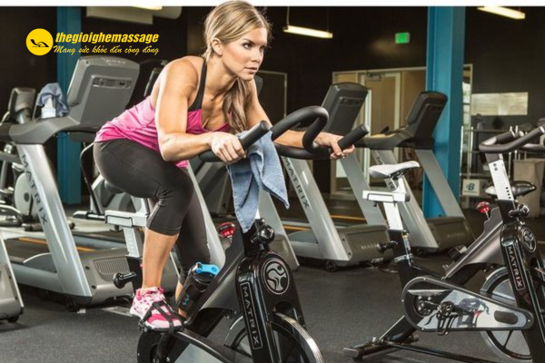 Bài Tập Đạp Nhanh – HIIT Đốt Mỡ Đùi