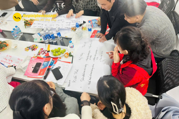 Lan tỏa tư duy lấy khách hàng làm trung tâm