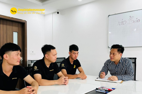 Đội Ngũ Tư Vấn Viên Thế Giới Ghế Massage