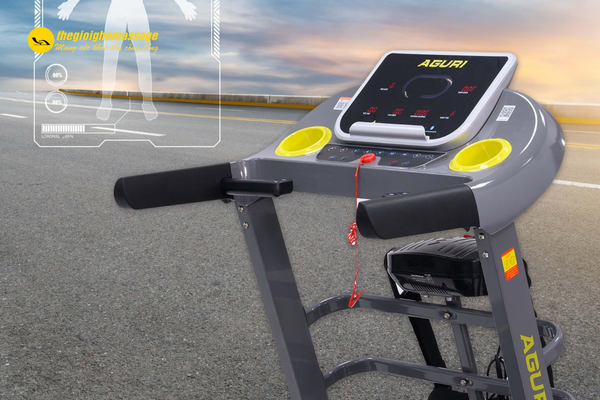 Cầm tay vịn khi chạy