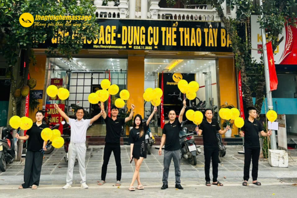 Giới thiệu hoạt động phát bóng – Khi thương hiệu bước ra gần hơn với khách hàng