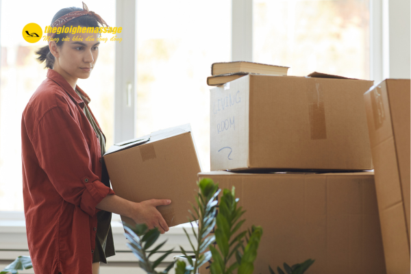 Người lao động nặng và nỗi lo đau nhức cơ thể kéo dài