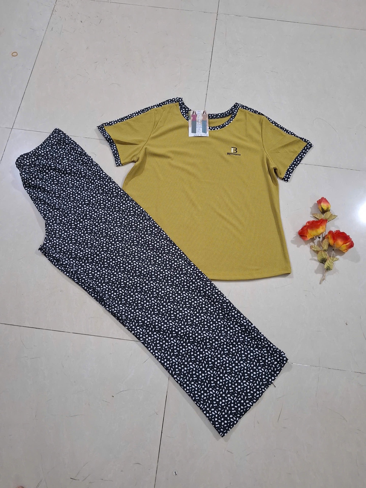 Bộ trung niên tăm bông quảng châu cao cấp