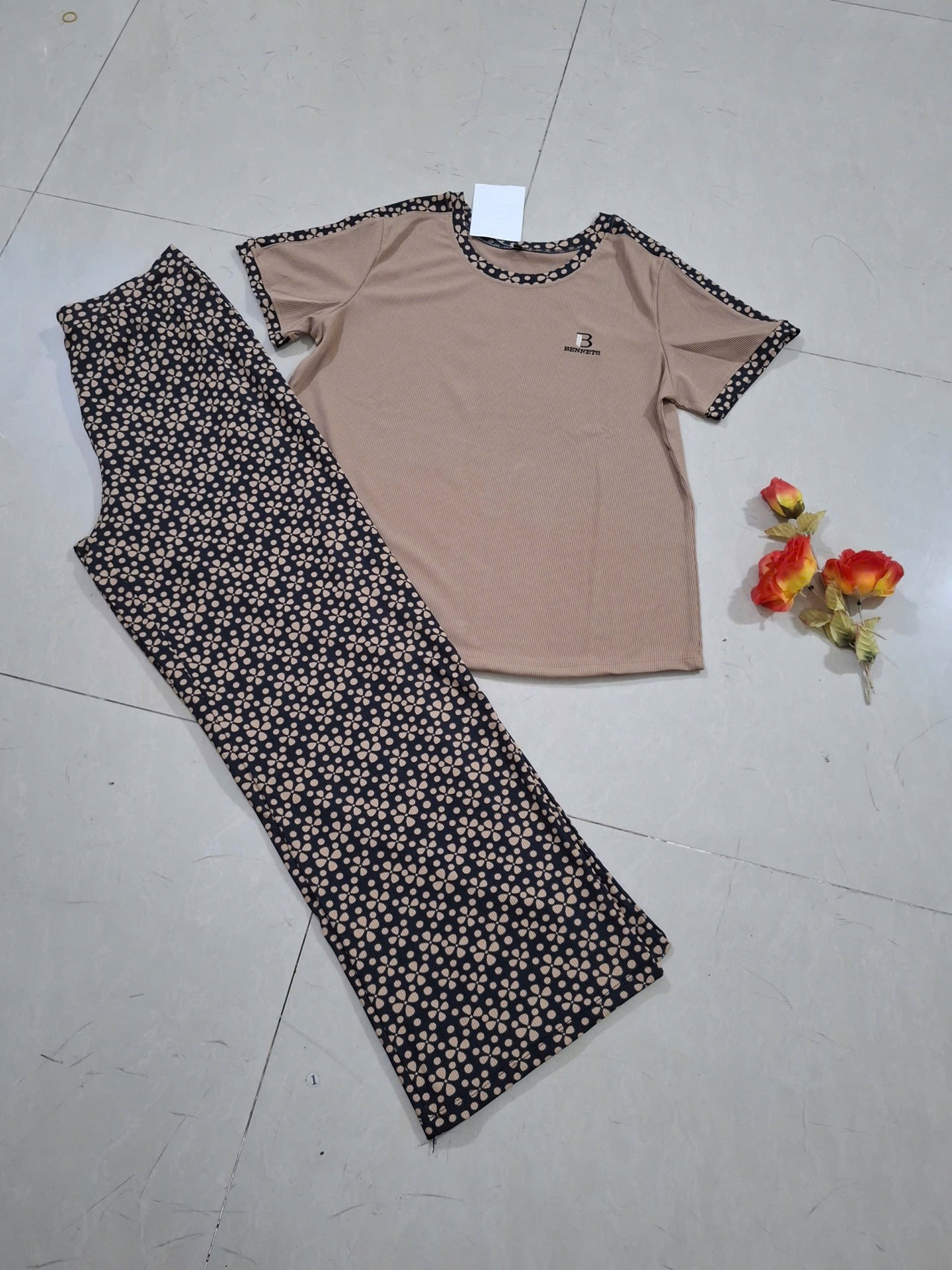 Bộ trung niên tăm bông quảng châu cao cấp