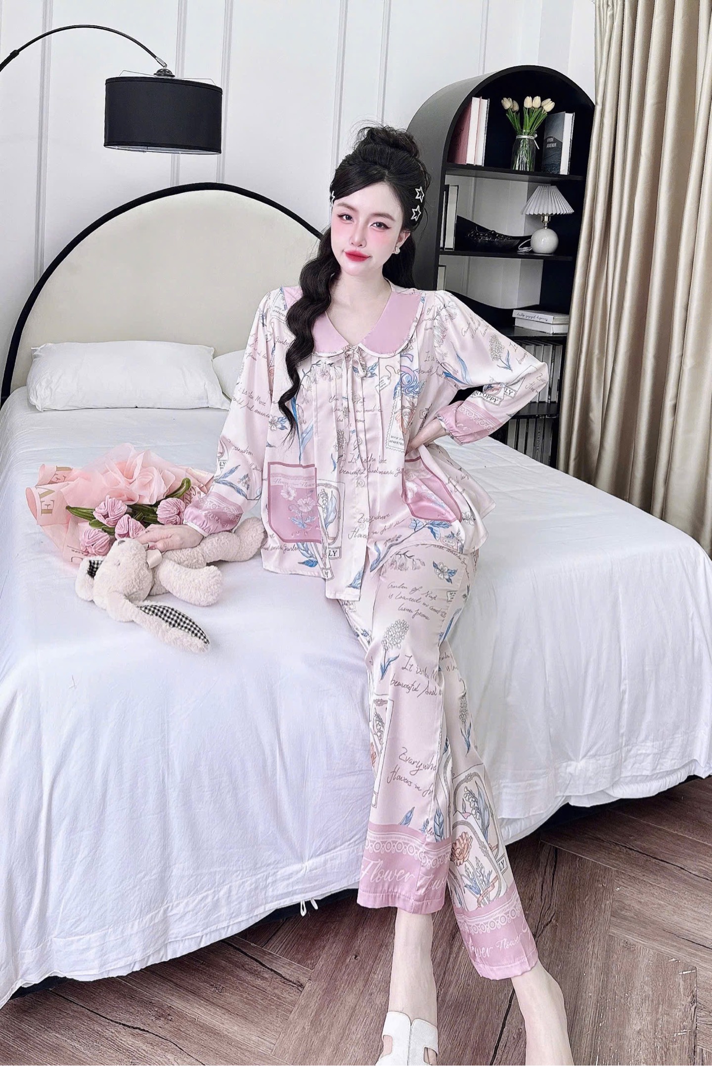 Bộ lụa latin tay dài cổ lá sen tiểu thư