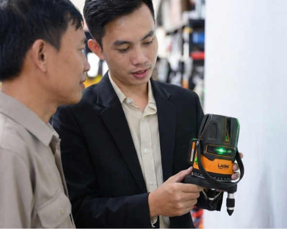 Địa Chỉ Mua Máy Cân Bằng Laser Uy Tín Ở Hà Nội