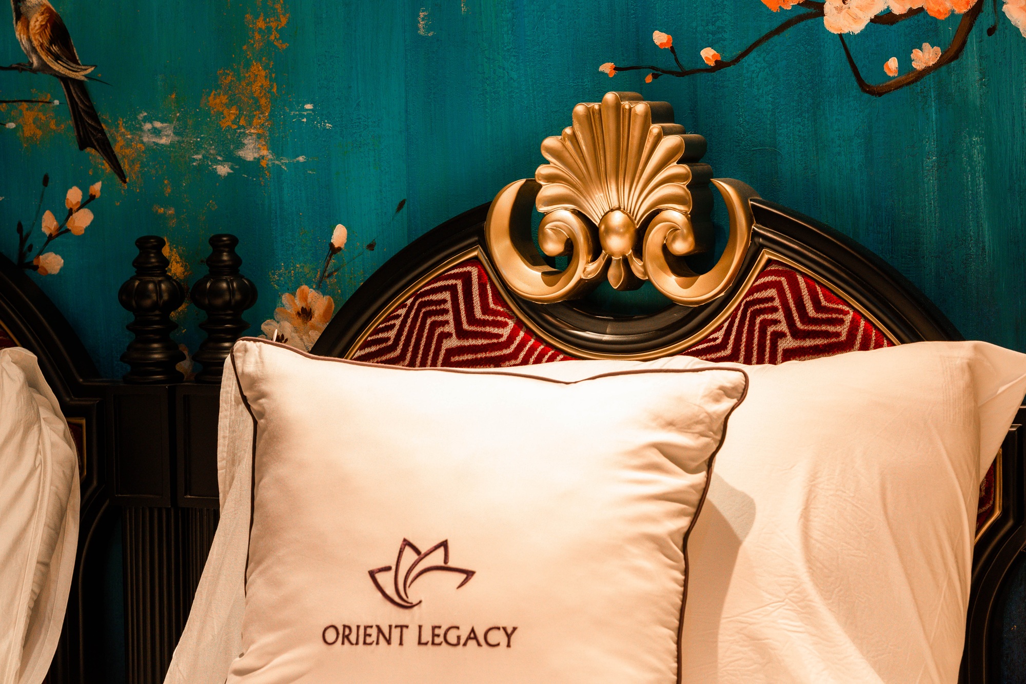 Saigon Suite