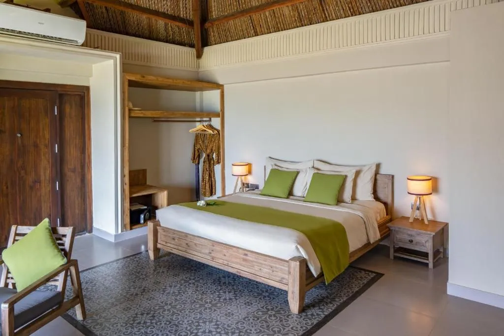 Voucher 2N1Đ Crown Retreat Quy Nhơn 4* | Bungalow view biển + 02 bữa ăn