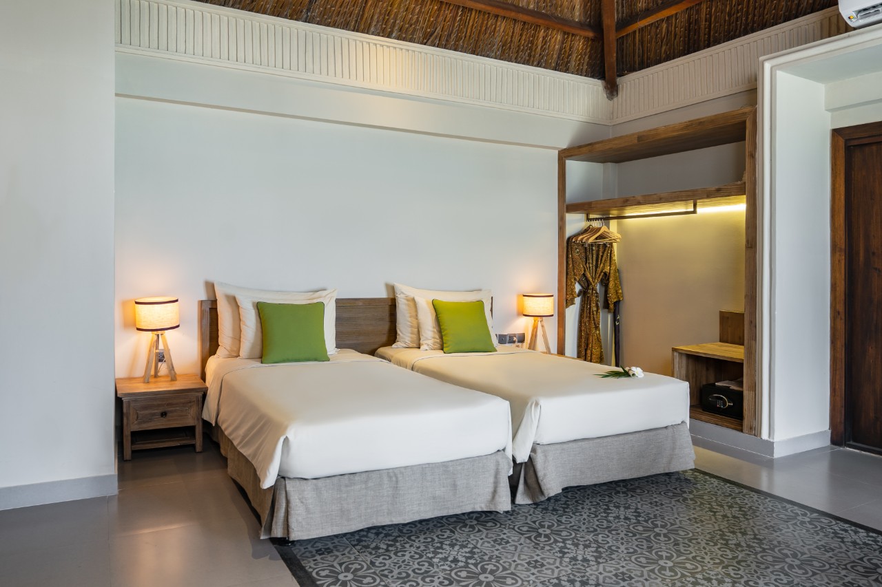 Standard Seaview Bungalow
