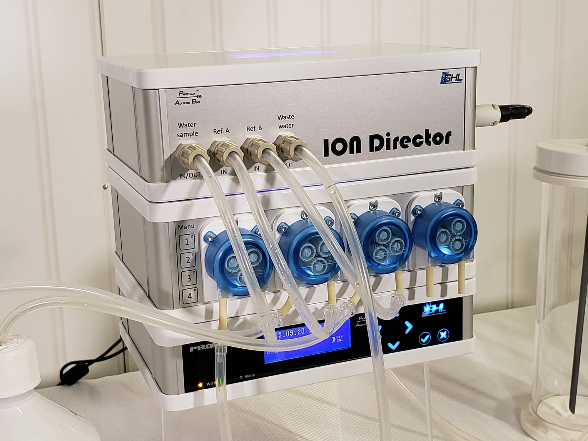 GHL Ion Director - Thiết Bị Tự Động Hóa Hàng Đầu Cho Bể Cá Biển Và Người Nuôi San Hô