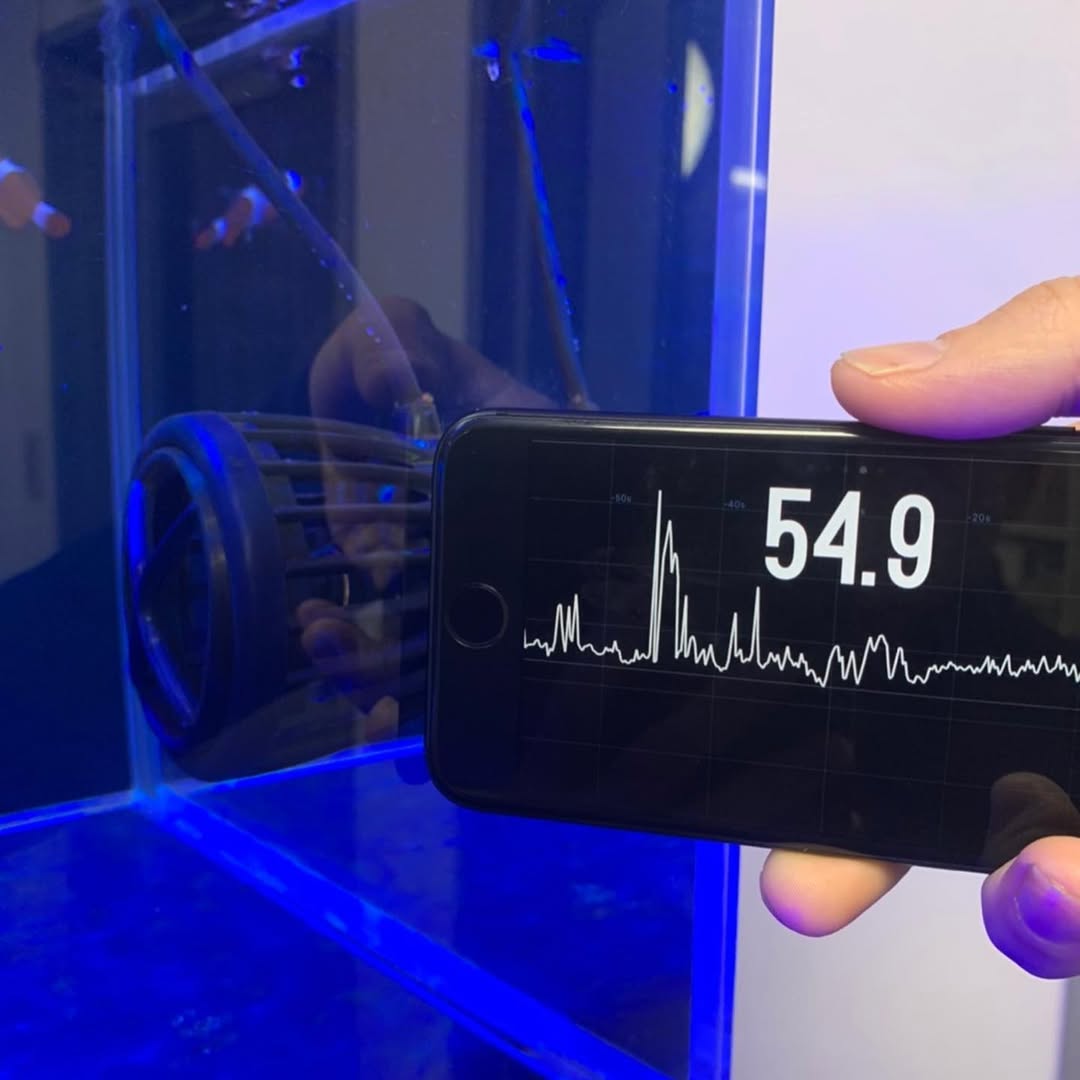 ZOOX Leviathan – Máy Tạo Sóng Công Nghệ Cao Cho Bể Cá Biển