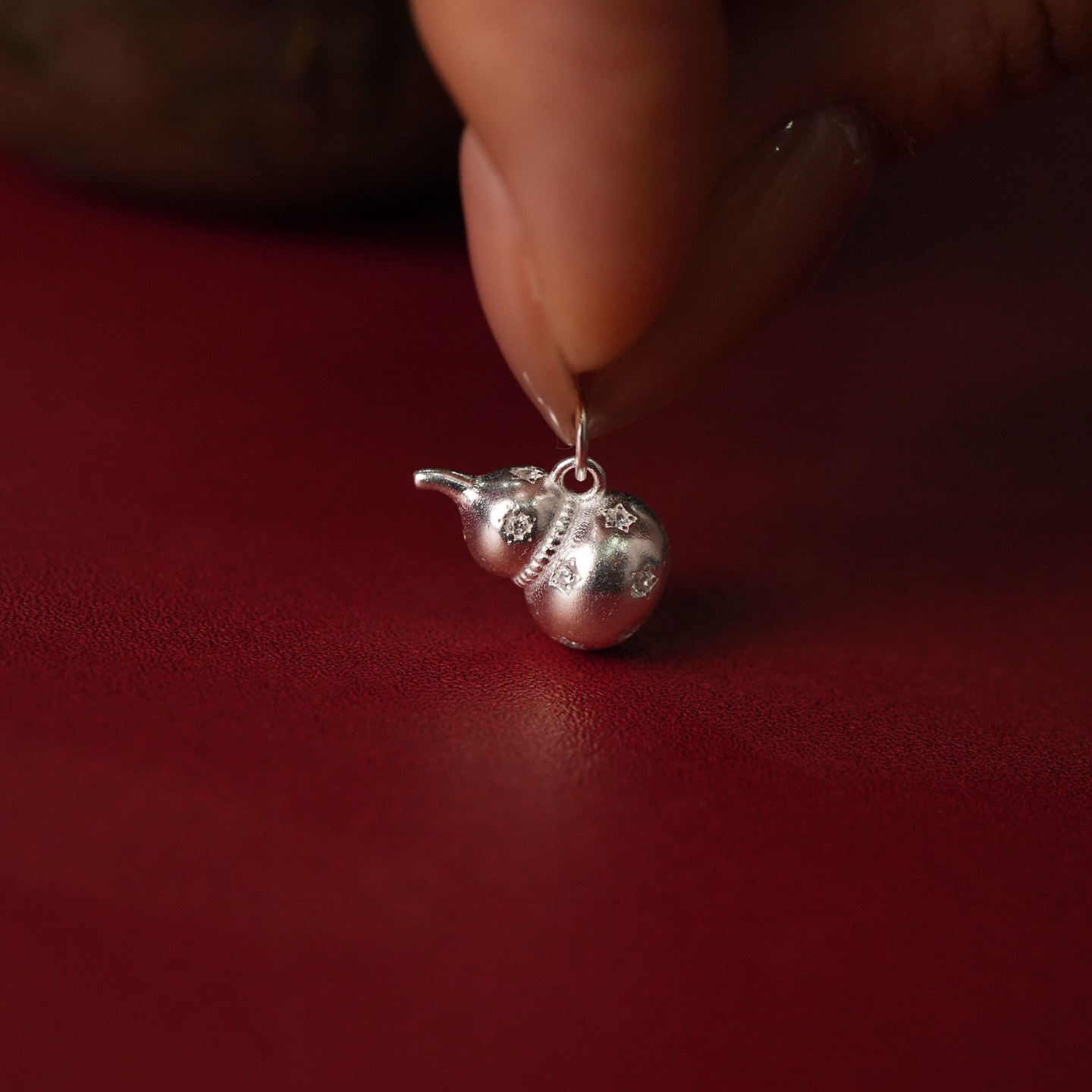 Charm bạc hồ lô hoạ tiết ngôi sao