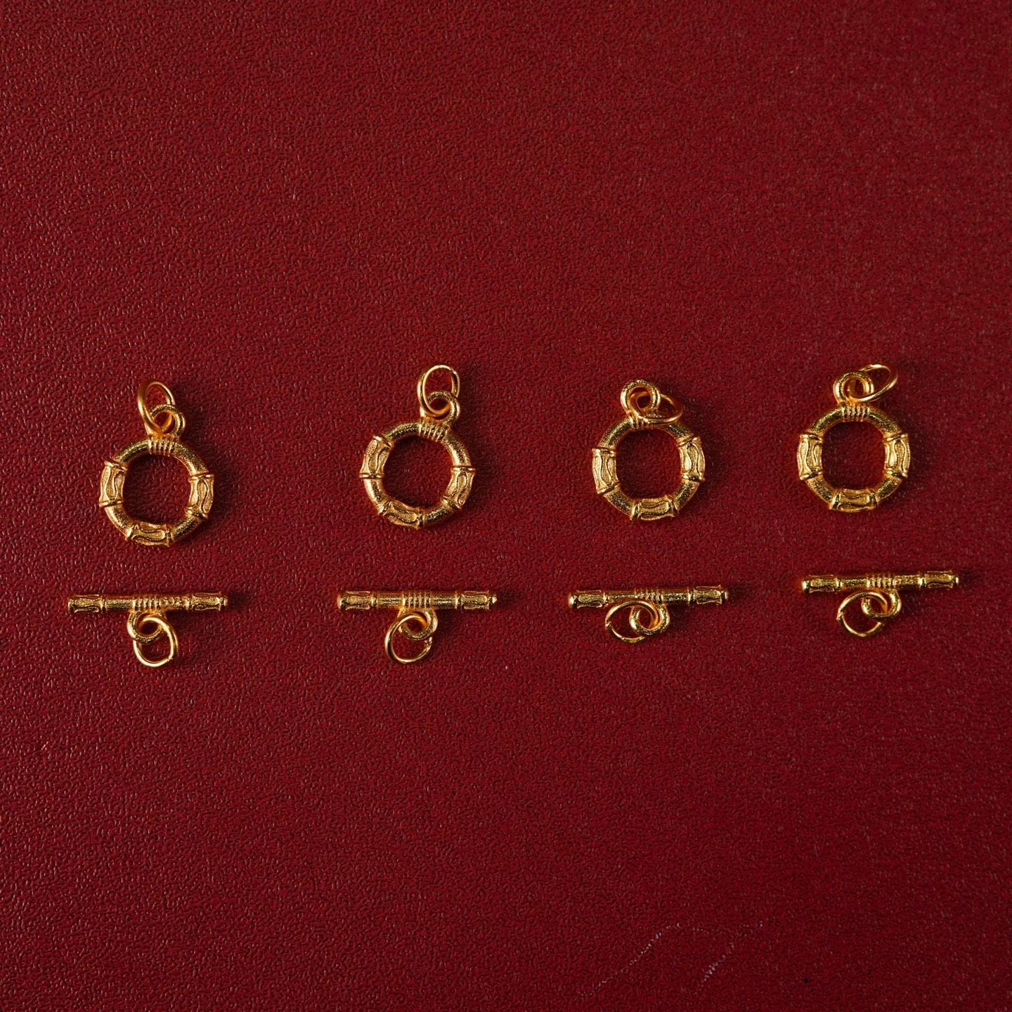 Khoá bạc mạ vàng