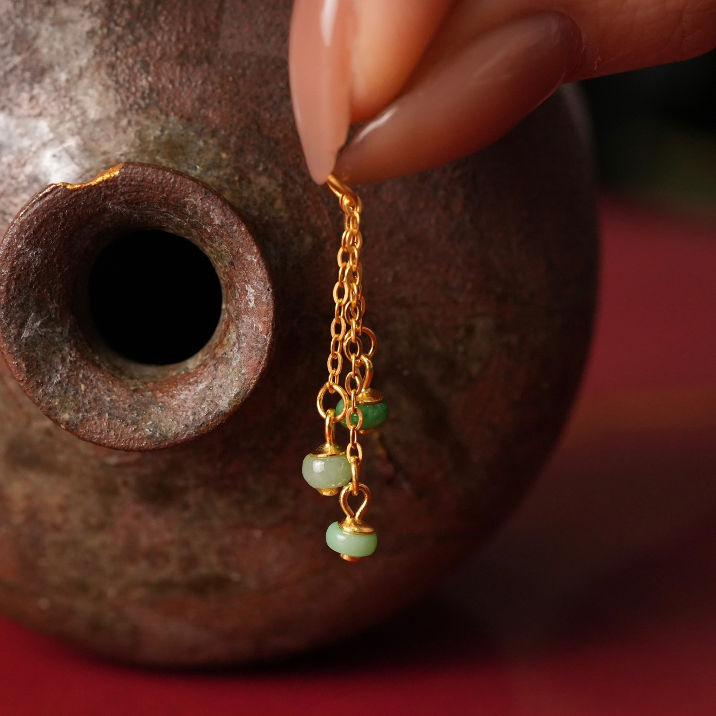 Charm rơi đính ngọc Jadeite