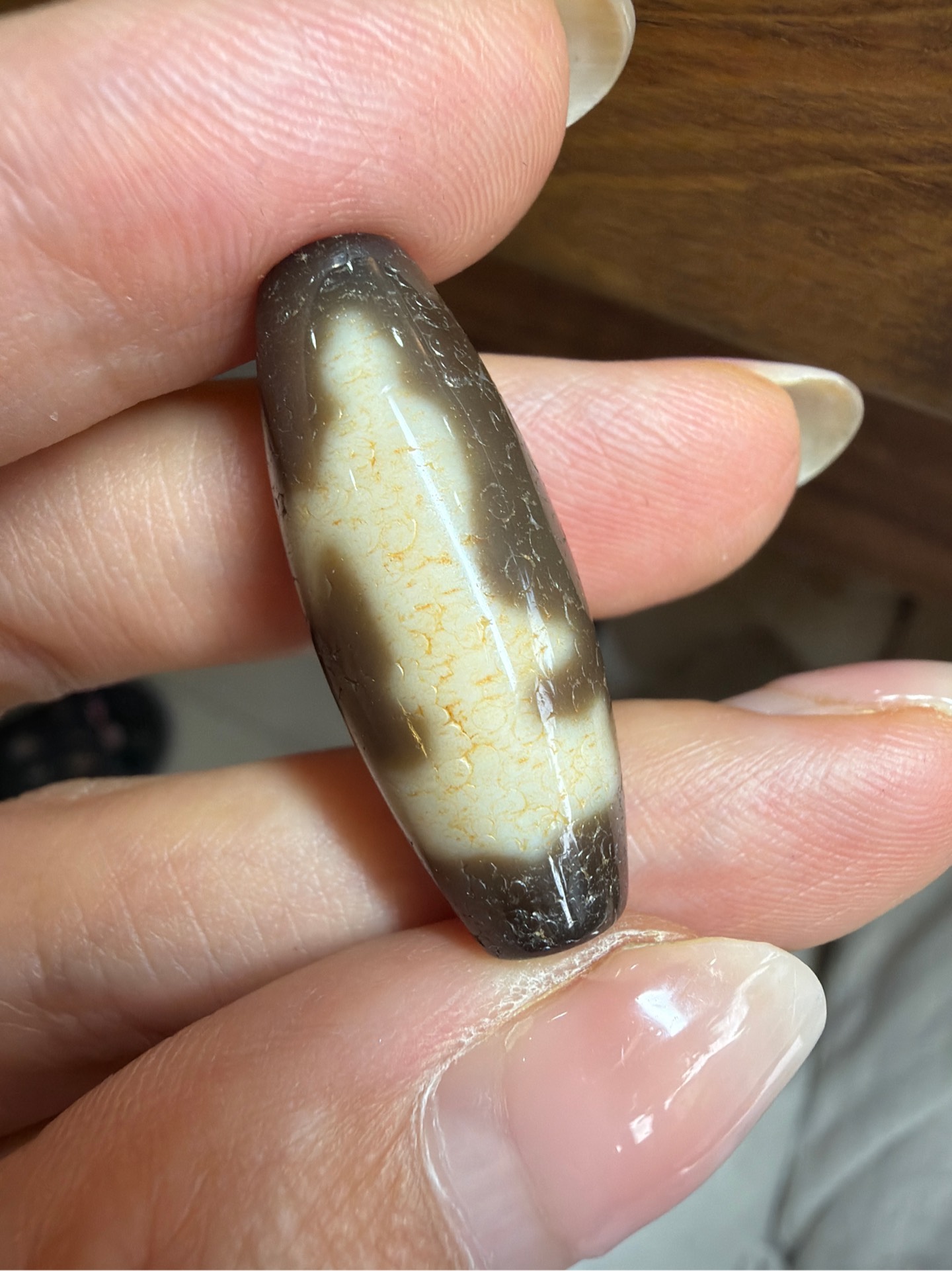 Dzi quan âm thân ngọc