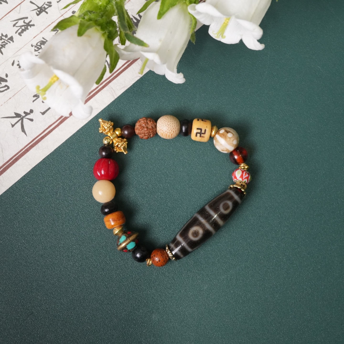 Vòng Dzi 4m mix charm tây tạng - CTKM