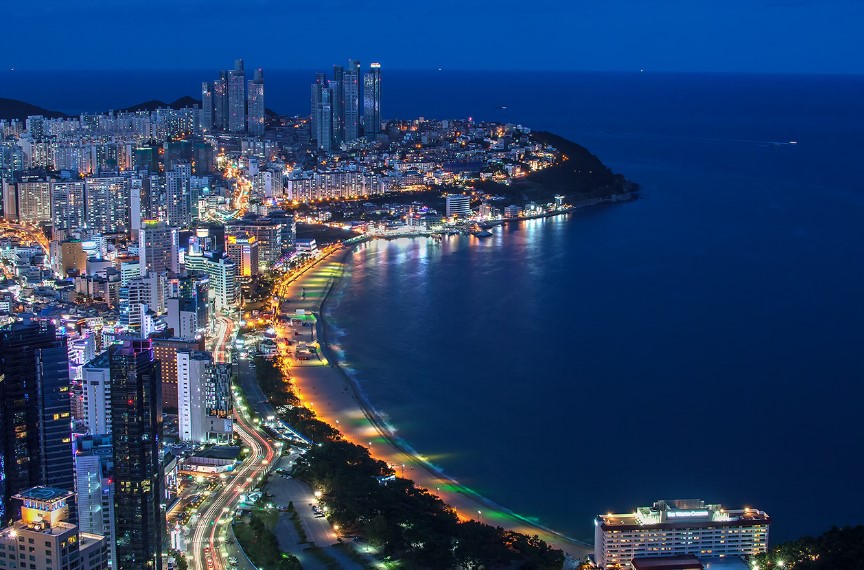 Bãi Biển Haeundae: Làn sóng của Sự Sống và Sự Hòa Quyện với Thiên Nhiên ở Busan