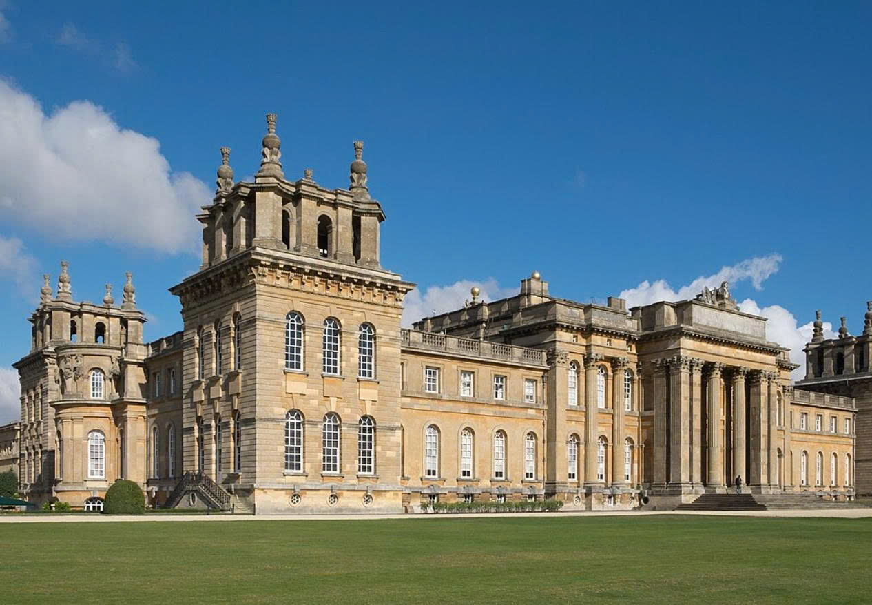 Blenheim Palace: Di sản Văn hóa và Kiến trúc Lịch sử