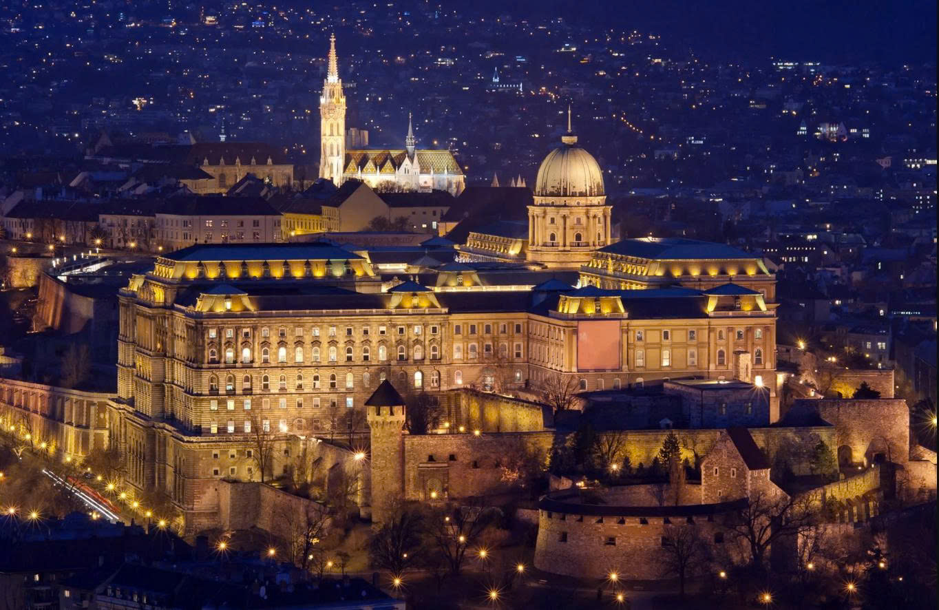 Castle Hill – Kỳ quan lịch sử và vẻ đẹp tuyệt vời của Budapest