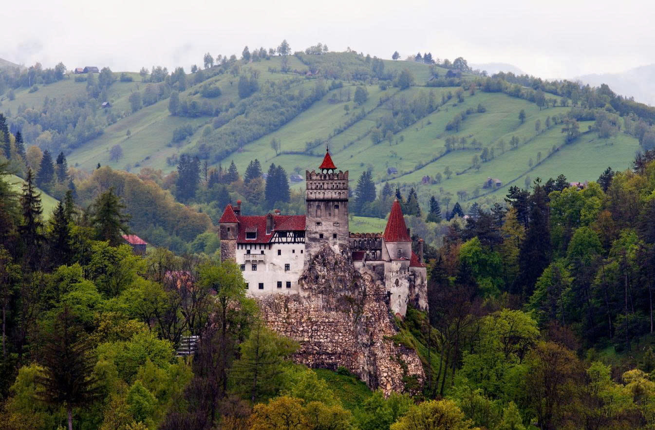 Lâu đài Bran: Hành Trình vào Trái Tim Huyền Bí của Dracula